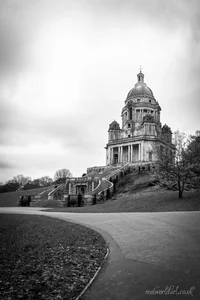 Grand Ashton Memorial Metal Wall Art