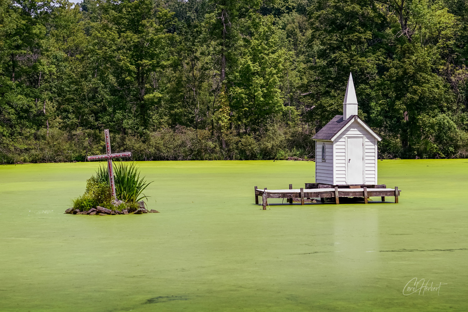 Cross Island Chapel Masons Pond Oneida