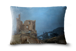 Tarbert Castle 19in x 13in Oblong Throw Cushion